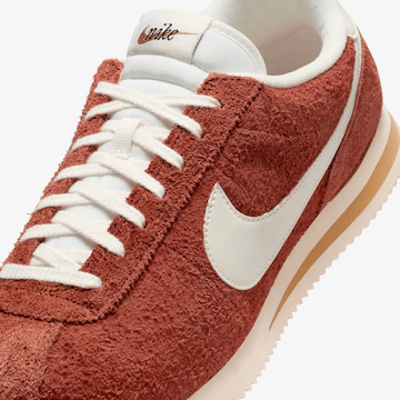 CORTEZ Suede–Exclusivo