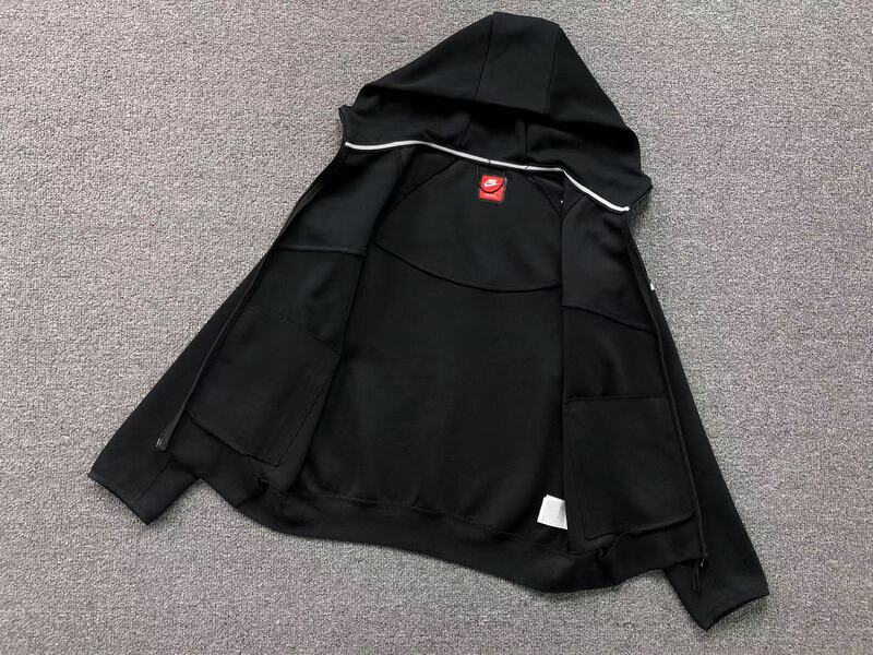 Conjunto Nike Tech Fleece Preto (Reflective)