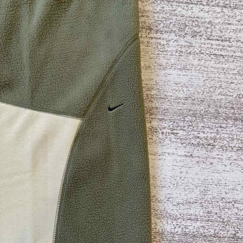 Conjunto Nike tech boreas Oversized Desert