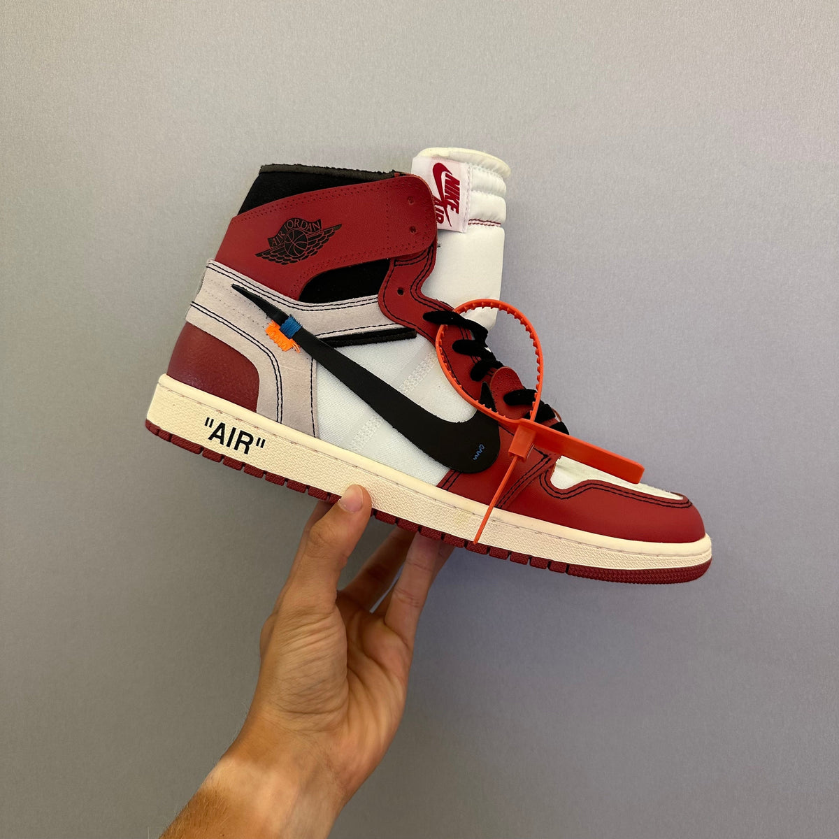 Nike Jordan 1 Retro High x Off White Chicago (Pronta Entrega)
