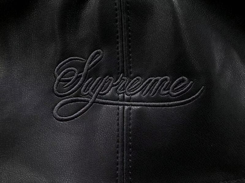 Jaqueta Supreme x Nike Varsity Preta