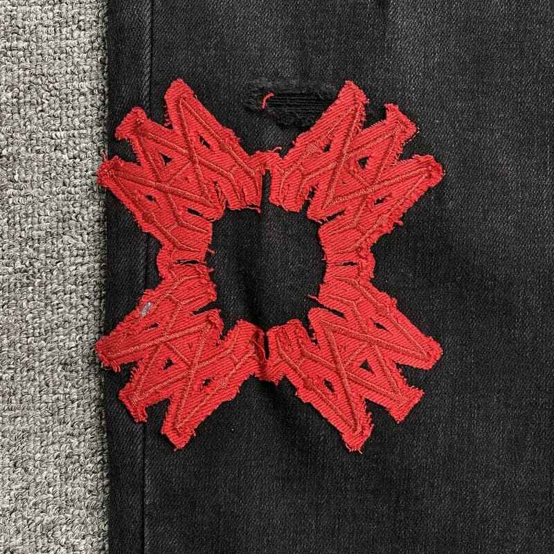 Calça Amiri Jeans Logo Preta/Vermelha