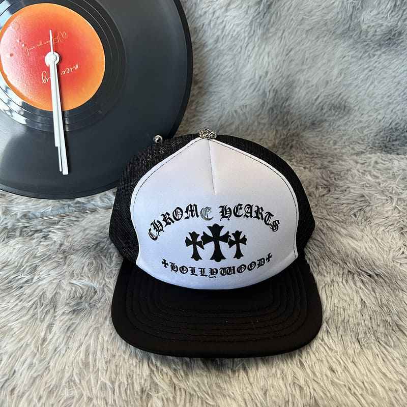 Boné Chrome Hearts Hollywood Cross Preto/Branco