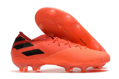 Chuteira Nemeziz 191 Campo–Confortável