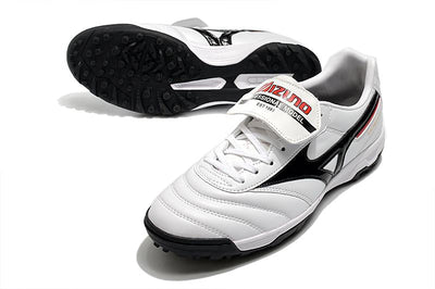 Chuteira Mizuno Morelia II Sala Classic Society–Clássico