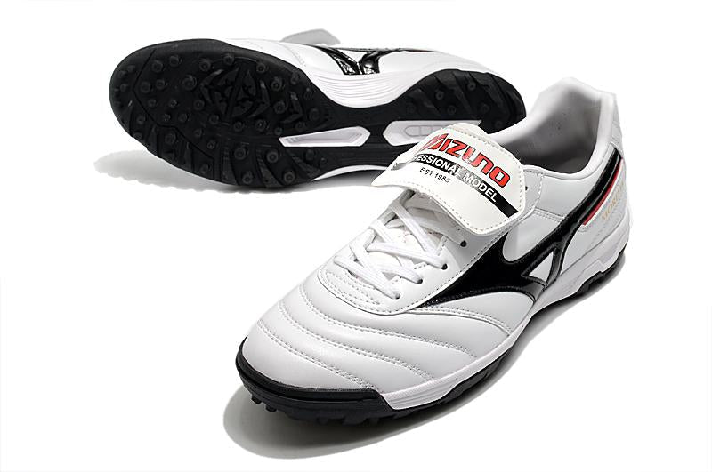 Chuteira Mizuno Morelia II Sala Classic Society–Clássico
