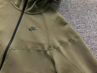 Pronta Entrega - Jaqueta Nike Tech Fleece Verde 2023