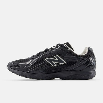 New Balance 204L Black Timberwolf