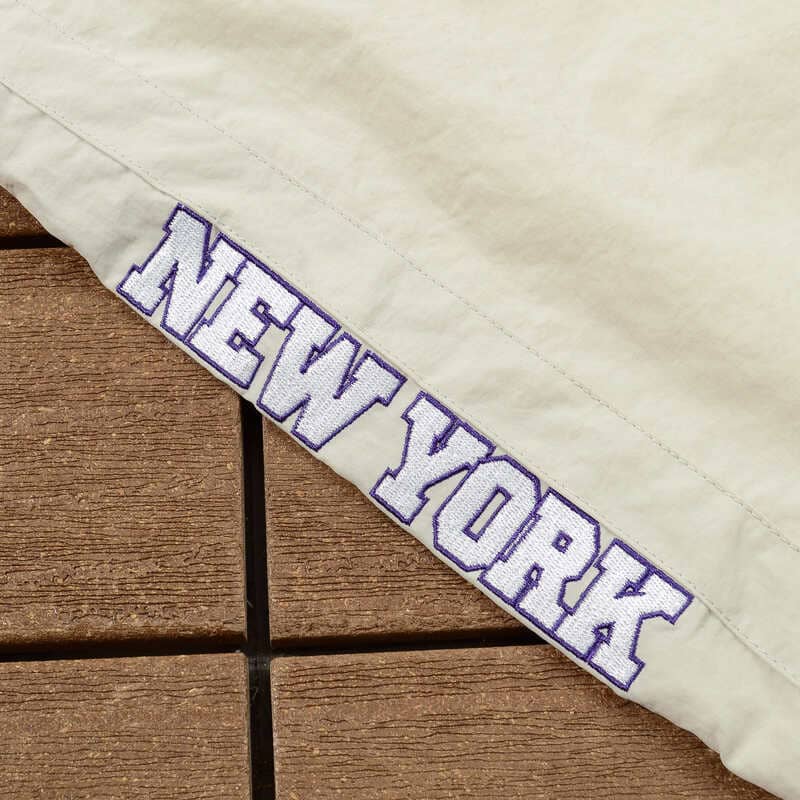Conjunto Supreme OLD English Track White