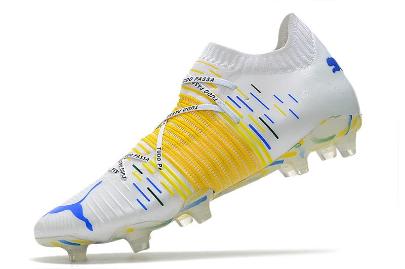 Chuteira Future Z 11 Campo–Clássico