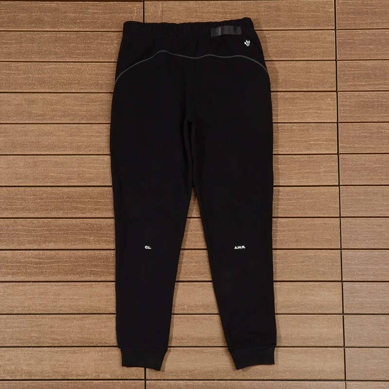 Conjunto Nike x NOCTA Preto/Branco