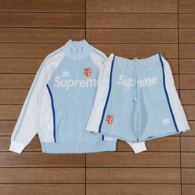 Conjunto Supreme x Umbro Zip Up Light Blue