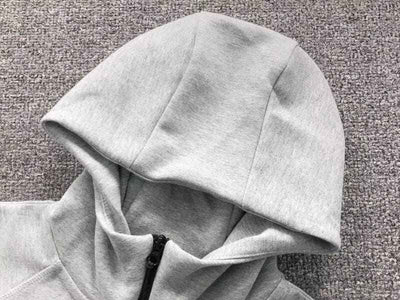 Jaqueta Nike Tech Fleece Cinza 2023