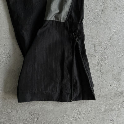 Conjunto Trapstar Irongate Football Tracksuit Preto/Cinza