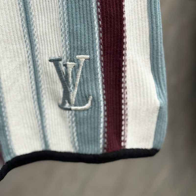 Conjunto Louis Vuitton Crochê Branco/Azul