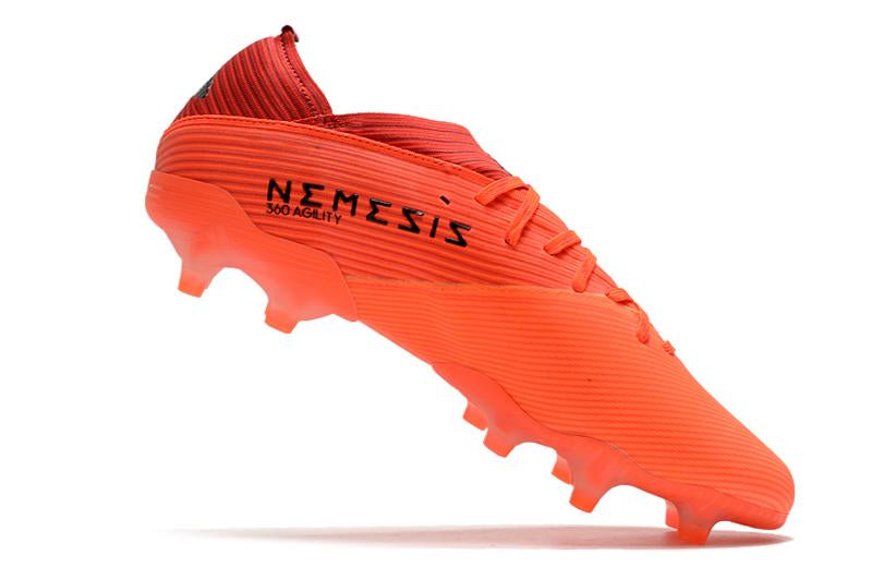 Chuteira Nemeziz 191 Campo–Confortável