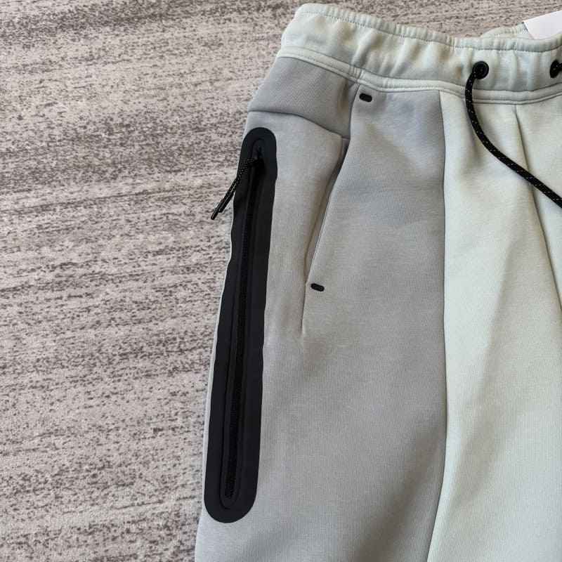 Conjunto Nike Tech Fleece Pro Wear Cinza