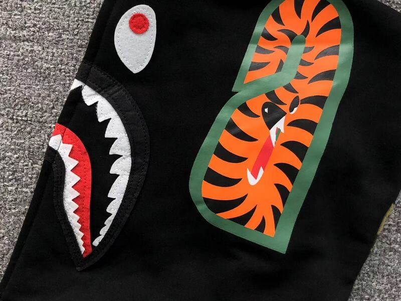 Moletom Bape Shark Zip Preto