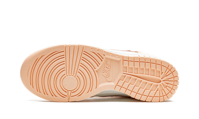 Nike Dunk High Crimson Tint