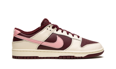 Nike Dunk Low Valentine’s Day